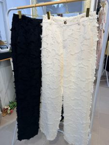 Pantalone dritto tessuto testurizzato